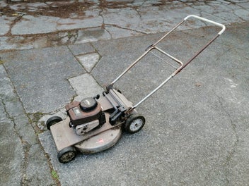 Image 1 of 3