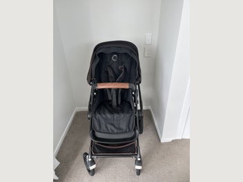 Image 1 of 6
