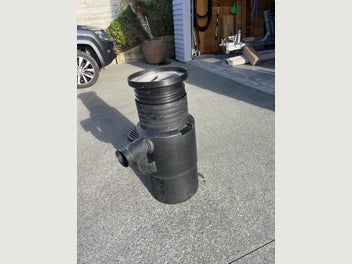 Image 1 of 7