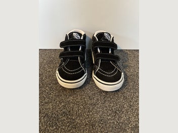 Image 1 of 5