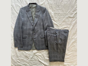 Image 1 of 7