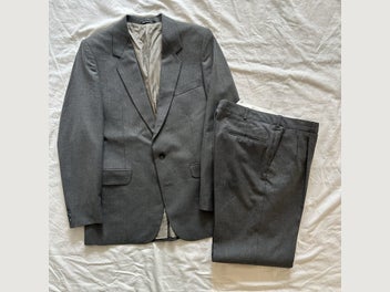 Image 1 of 6