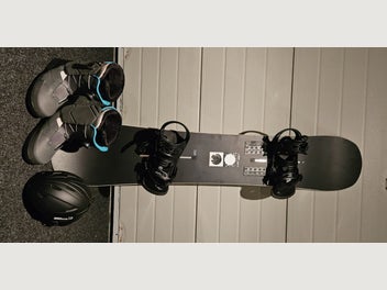 Image 1 of 6
