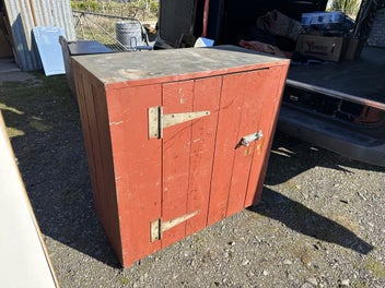 Image 1 of 5