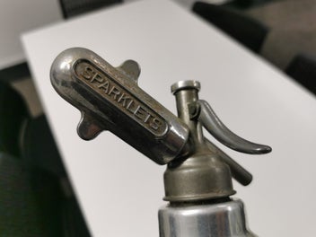 Image 1 of 6