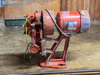 Image 1 of 2