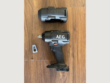 Image 1 of 4