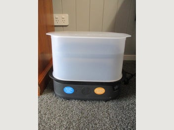 Image 1 of 4
