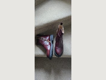 Image 1 of 8