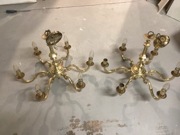 Image 1 of 4