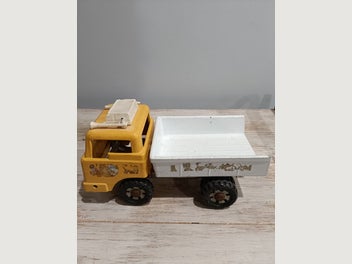 Image 1 of 5