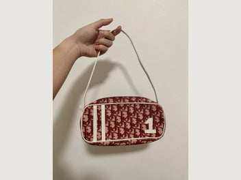 Image 1 of 6