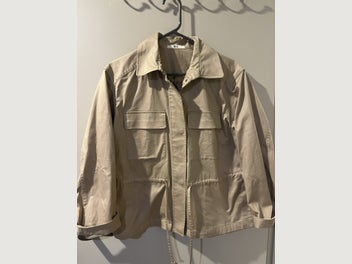 Image 1 of 7
