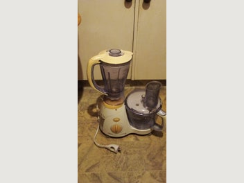 Image 1 of 4