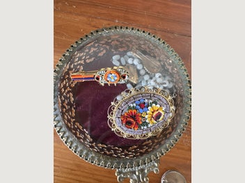 Image 1 of 2