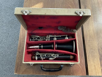 Image 1 of 3