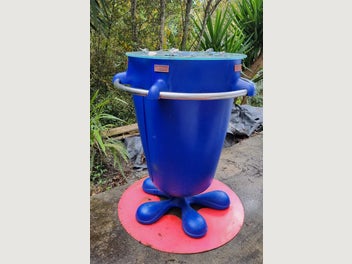 Image 1 of 5