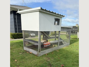 Image 1 of 5