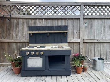 Image 1 of 8