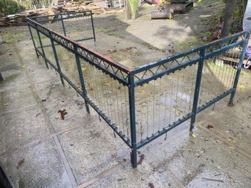 Image 1 of 4