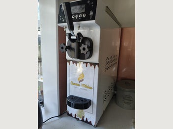 Image 1 of 4