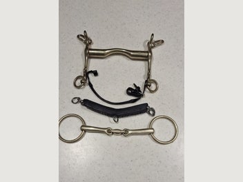 Image 1 of 4