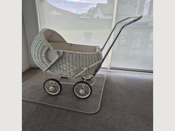 Image 1 of 6