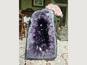 Image 1 of 6