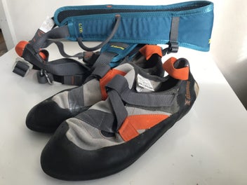 Image 1 of 8