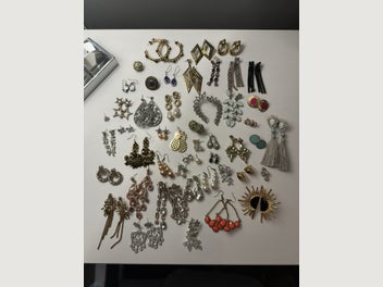 Image 1 of 7