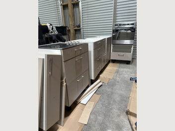 Image 1 of 7