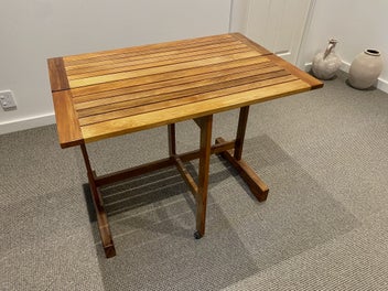 Image 1 of 7