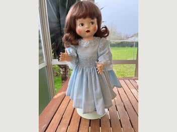 Image 1 of 8