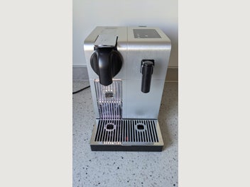 Image 1 of 6