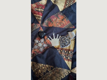 Image 1 of 5