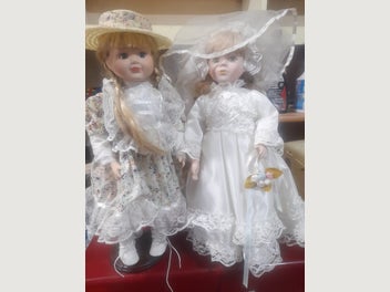 Image 1 of 6