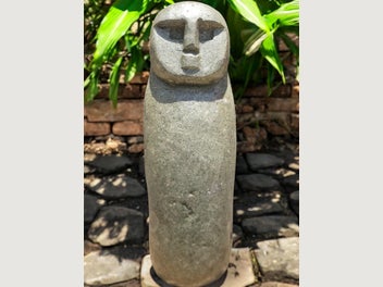 Image 1 of 7