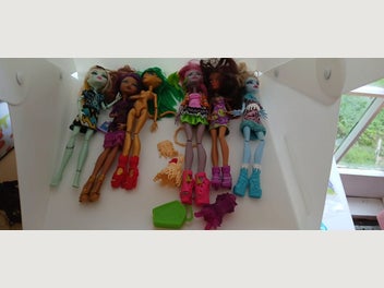 Image 1 of 8