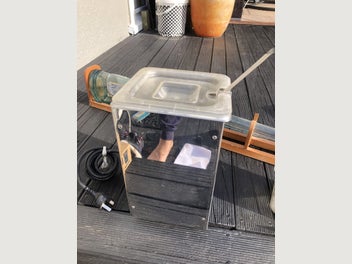 Image 1 of 2