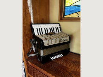 Image 1 of 1