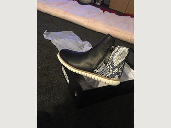 Image 1 of 4