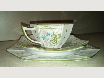 Image 1 of 6