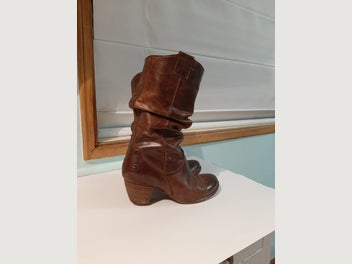 Image 1 of 10