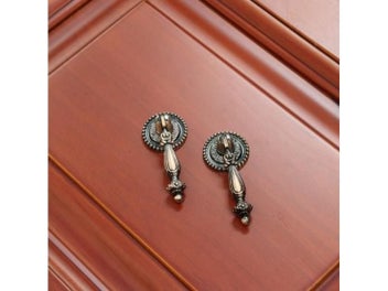 Image 1 of 8