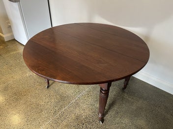 Image 1 of 4
