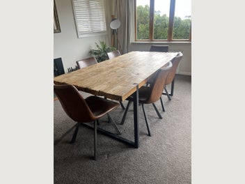 Image 1 of 6