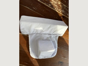 Image 1 of 7