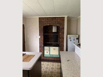 Image 1 of 18