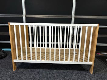 Image 1 of 7