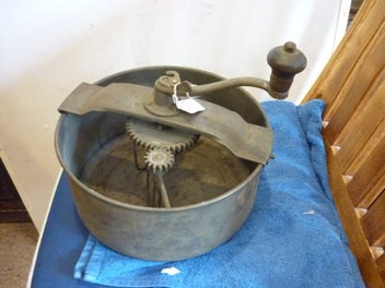 Image 1 of 5